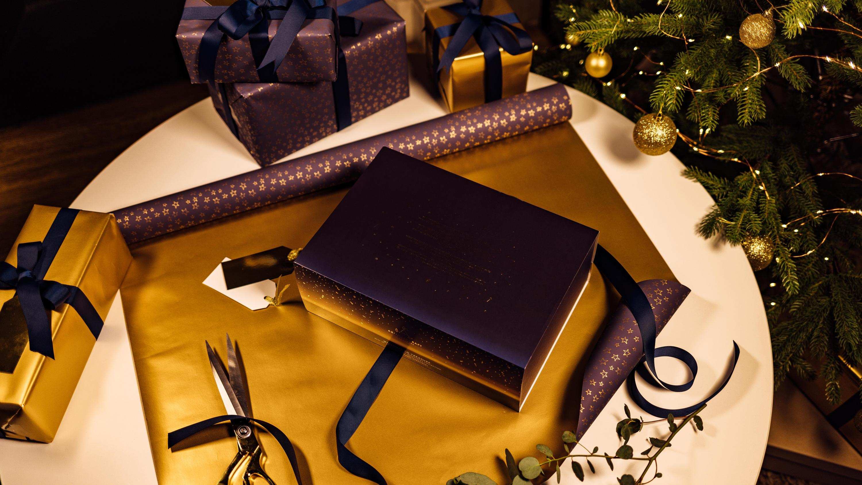 5 Ways to Stay Connected Over the Festive Season